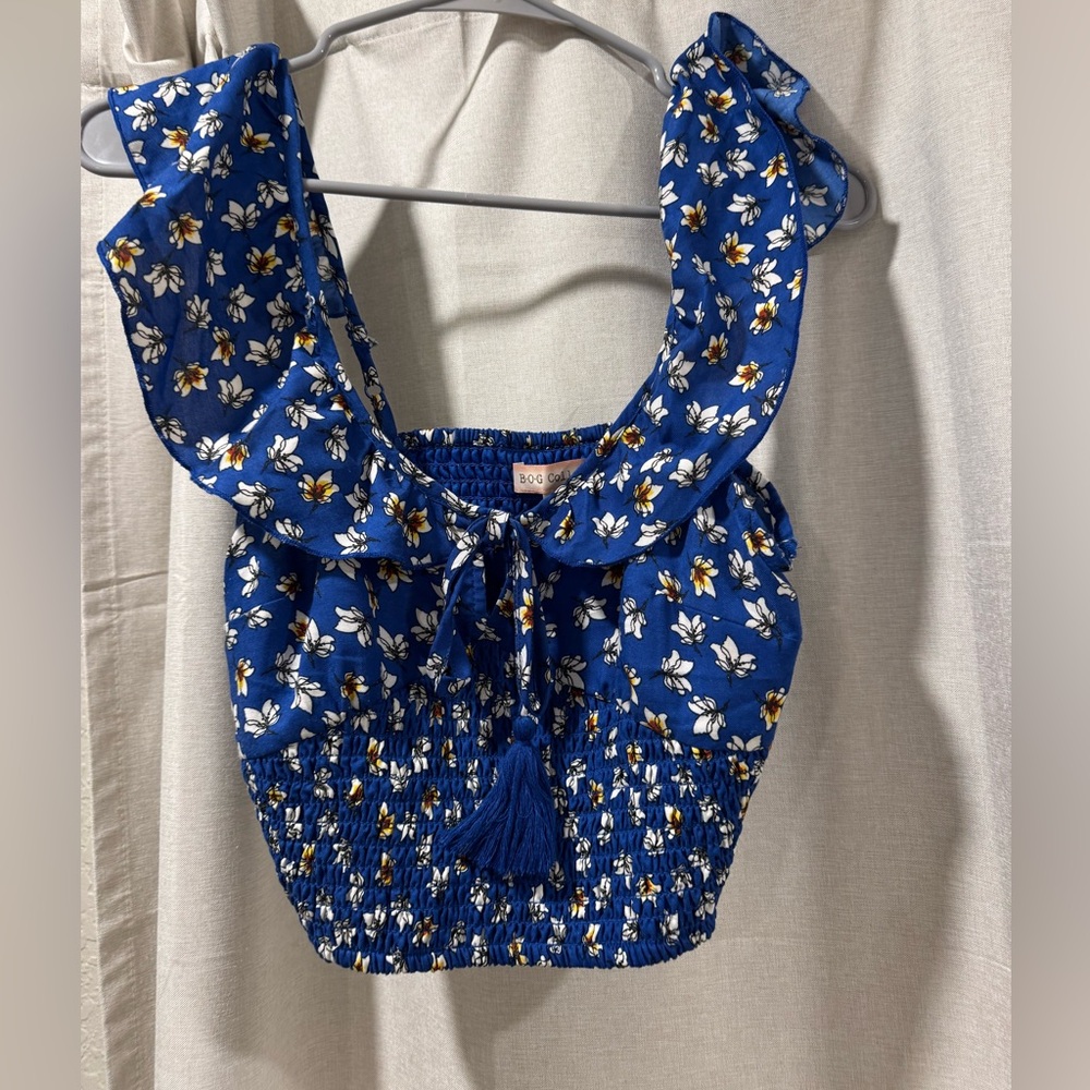 Boohoo Blue Floral Ruffle Blouse Crop Top